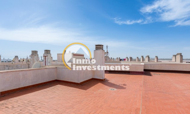 Resale - Apartment - Torrevieja - Parque las naciones
