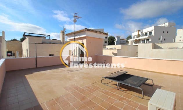 Resale - Villa - Villamartin