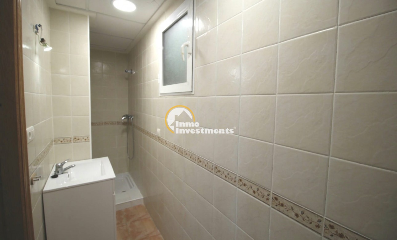 Resale - Villa - Villamartin