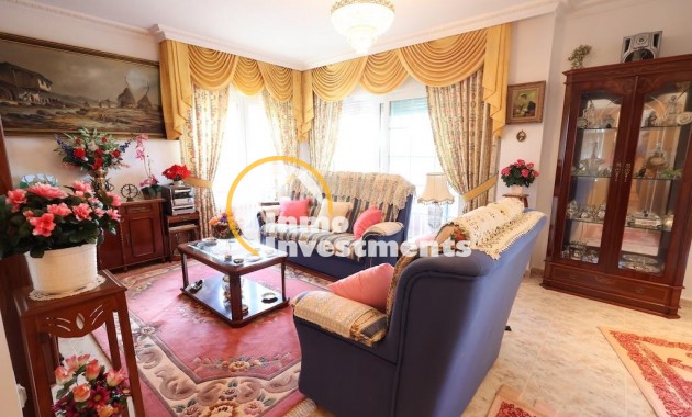 Resale - Villa - Villamartin - Las Filipinas