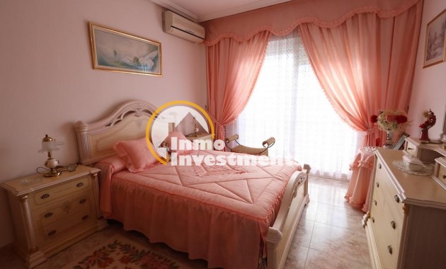 Resale - Villa - Villamartin - Las Filipinas