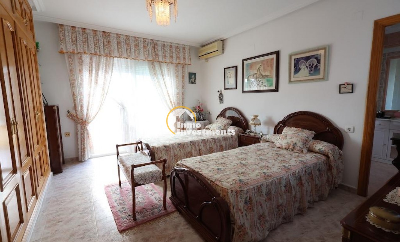 Resale - Villa - Villamartin - Las Filipinas