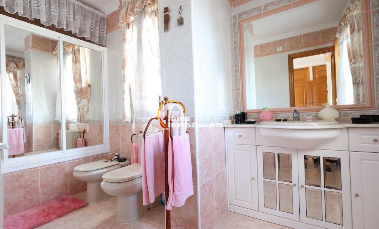 Resale - Villa - Villamartin - Las Filipinas