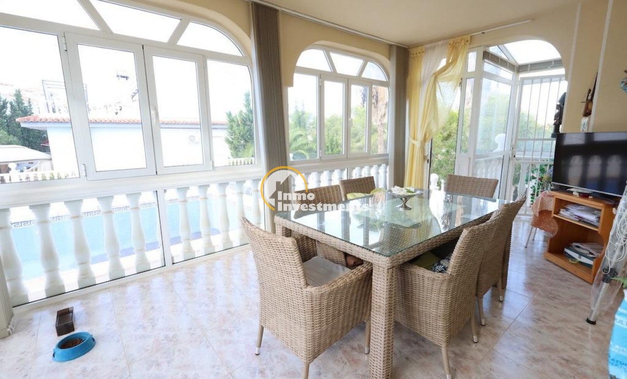 Resale - Villa - Villamartin - Las Filipinas