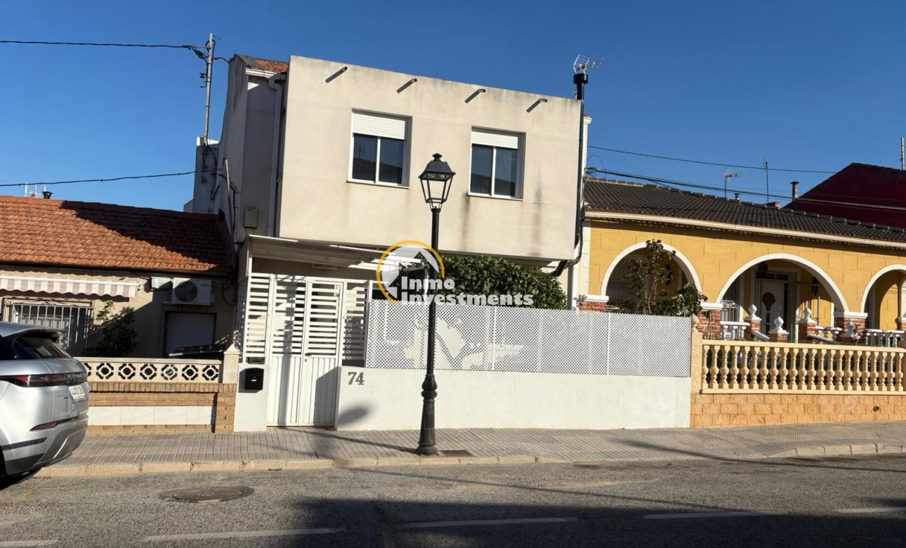 Till salu - Town house - Algorfa