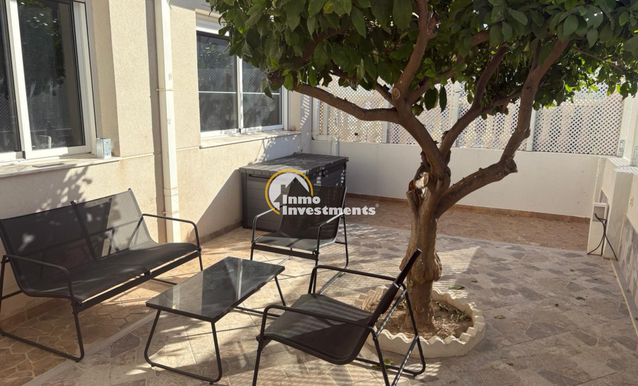 Till salu - Town house - Algorfa