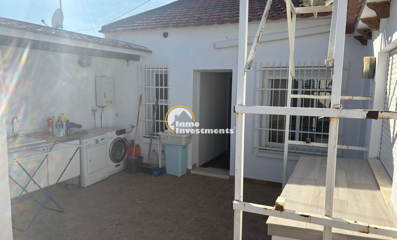 Till salu - Town house - Algorfa