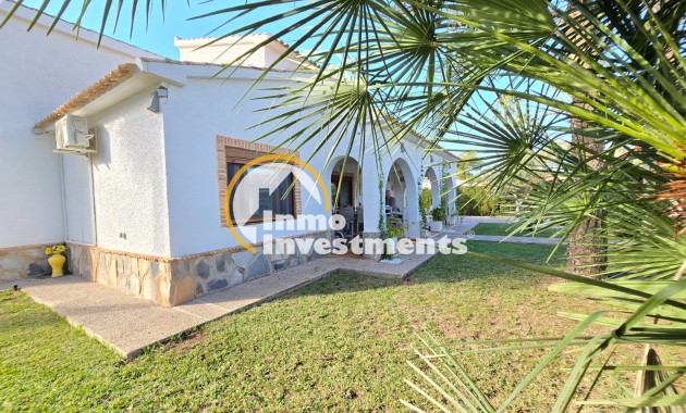Till salu - Villa - Cabo Roig - Beachside