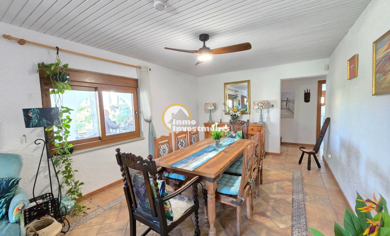 Till salu - Villa - Cabo Roig - Beachside