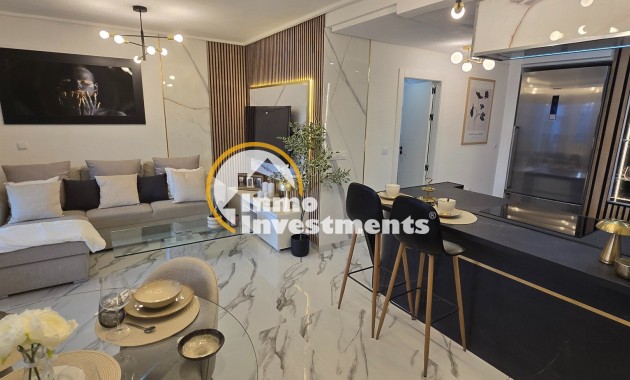 Resale - Apartment - Sucina