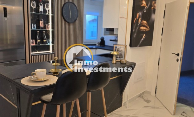 Resale - Apartment - Sucina