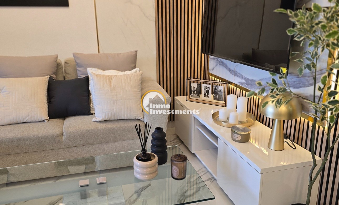 Resale - Apartment - Sucina