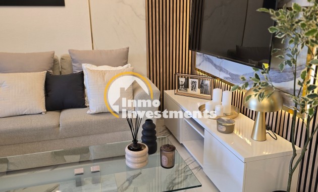 Resale - Apartment - Sucina