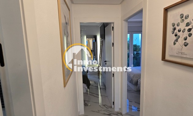 Resale - Apartment - Sucina