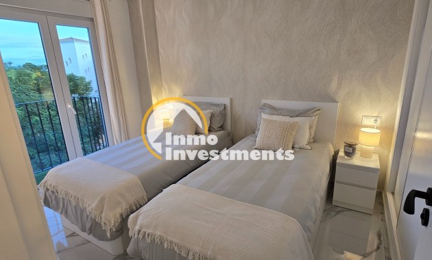 Resale - Apartment - Sucina