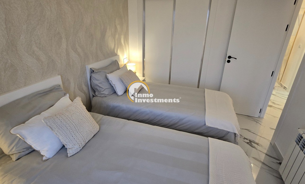 Resale - Apartment - Sucina