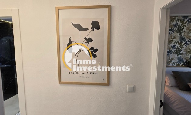 Resale - Apartment - Sucina