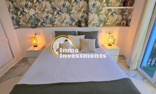 Resale - Apartment - Sucina