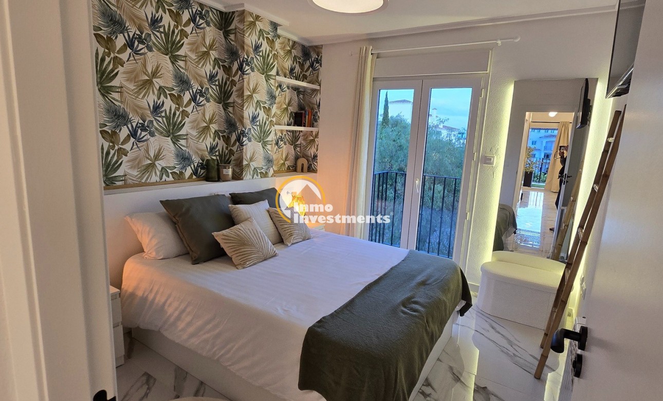 Resale - Apartment - Sucina