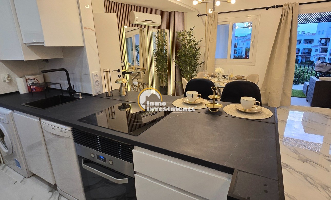 Resale - Apartment - Sucina