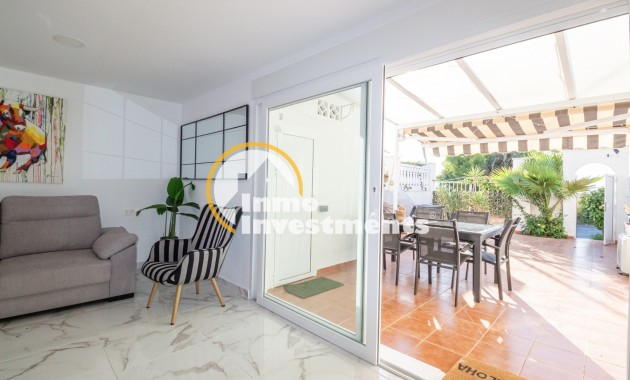 Resale - Bungalow - Torrevieja - Torretas