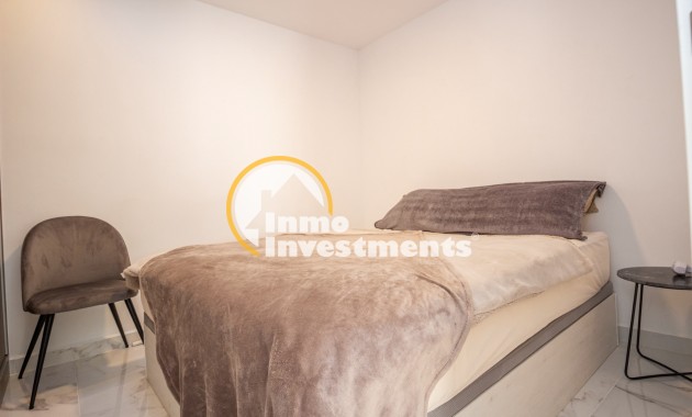 Resale - Bungalow - Torrevieja - Torretas