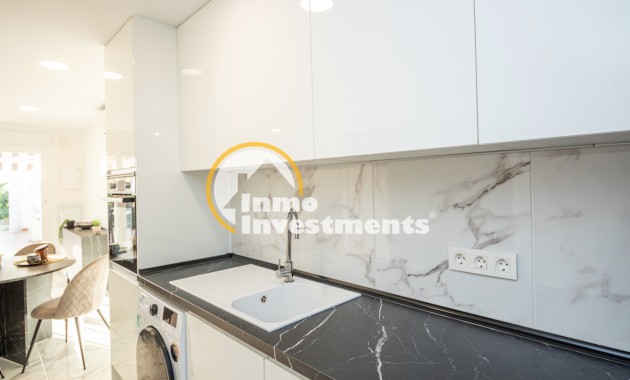 Resale - Bungalow - Torrevieja - Torretas