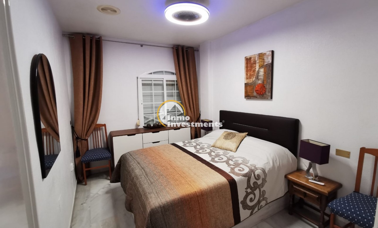 Resale - Apartment - Torrevieja