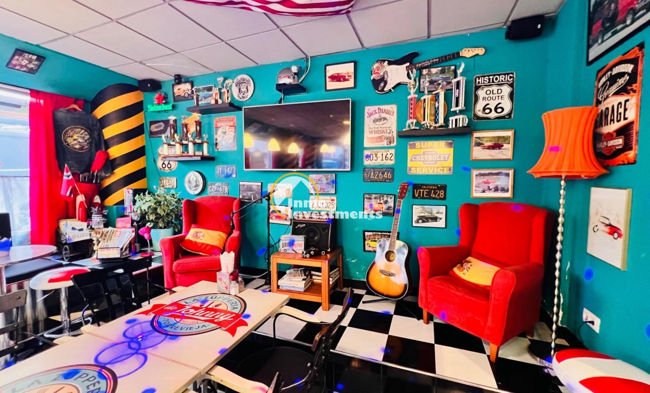 Resale - Commercial - Torrevieja