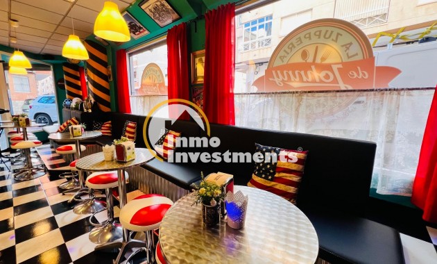 Resale - Commercial - Torrevieja