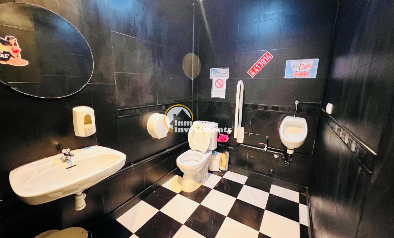 Resale - Commercial - Torrevieja