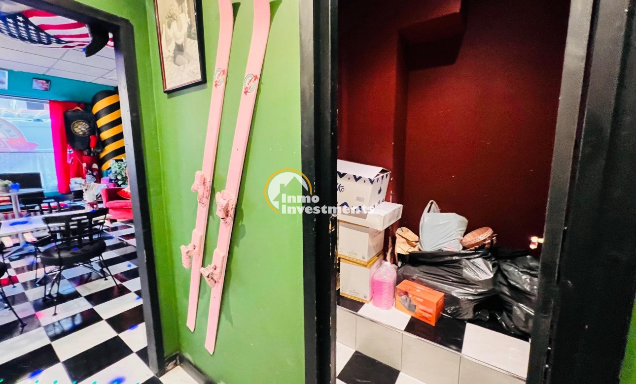 Resale - Commercial - Torrevieja