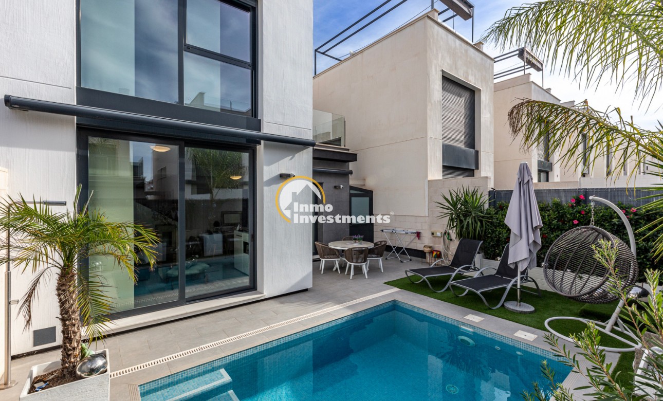 Resale - Villa - Villamartin - Pau 26