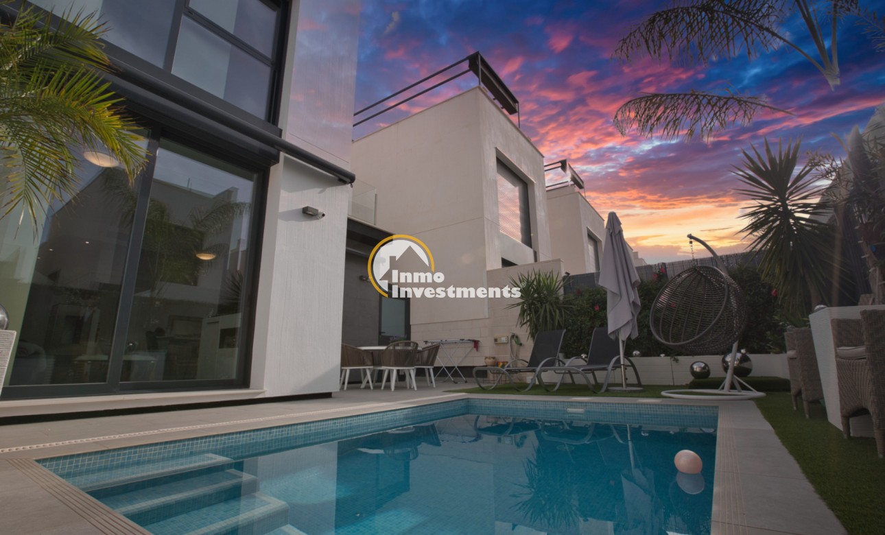 Resale - Villa - Villamartin - Pau 26