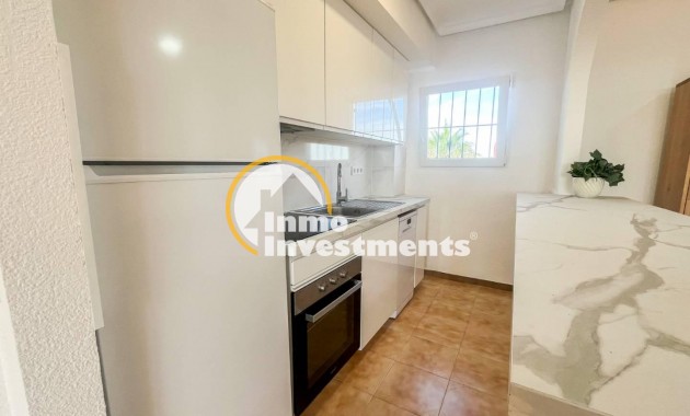 Resale - Apartment - Torrevieja - Punta Prima