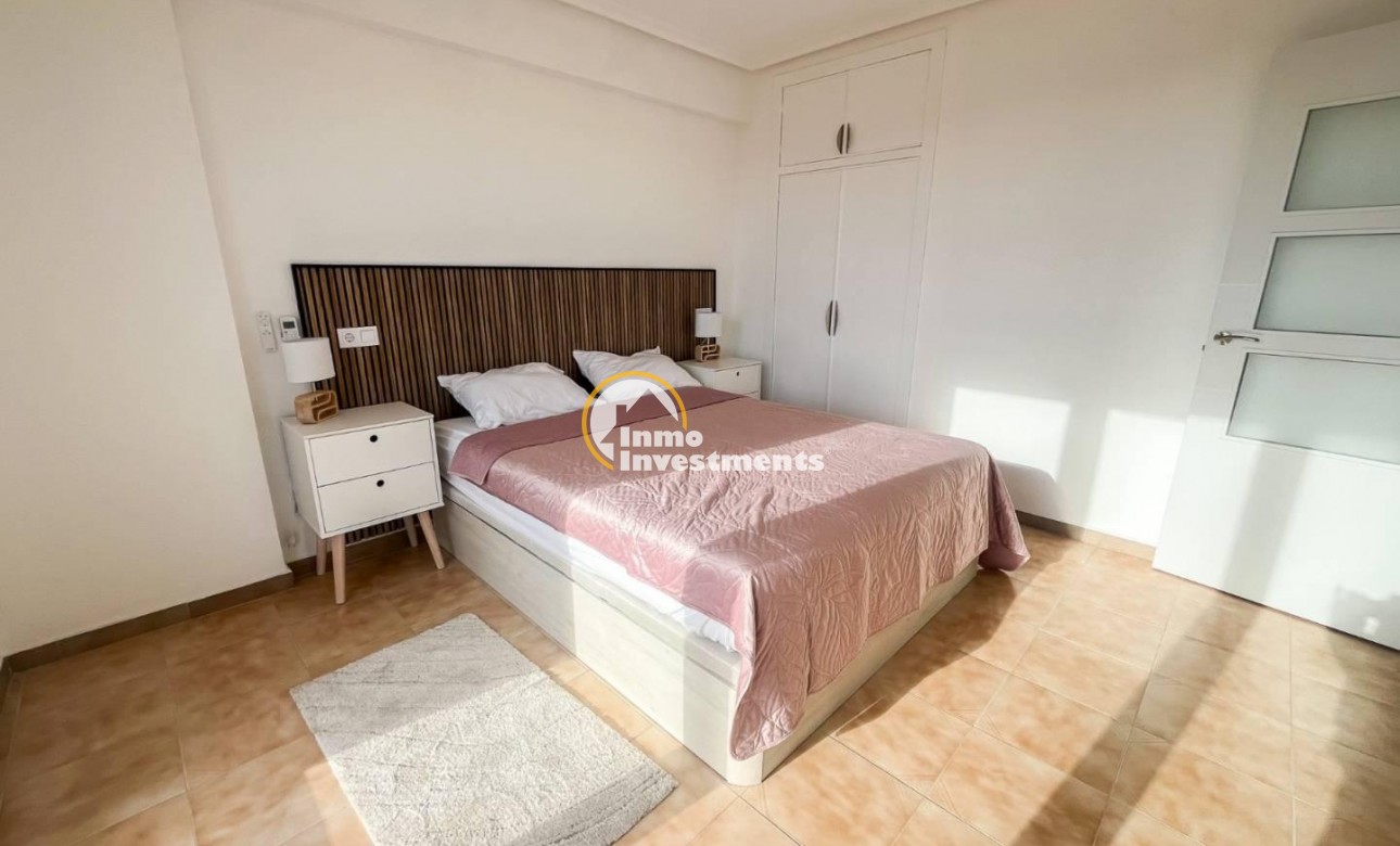 Resale - Apartment - Torrevieja - Punta Prima