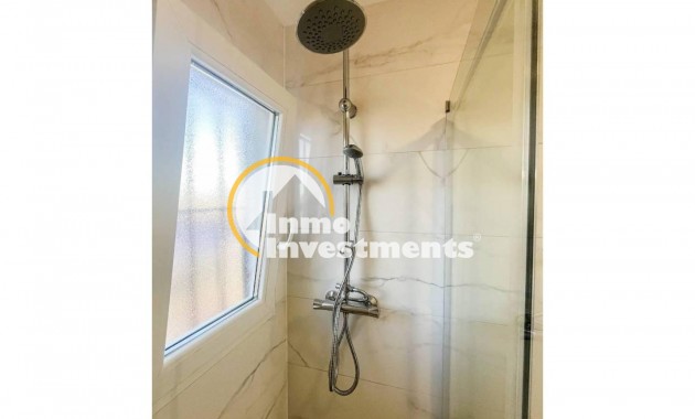 Resale - Apartment - Torrevieja - Punta Prima