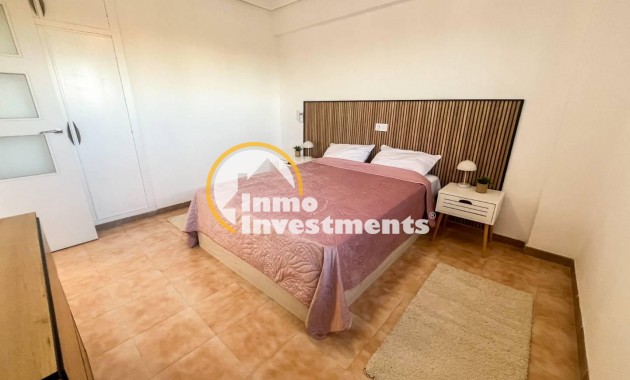 Resale - Apartment - Torrevieja - Punta Prima