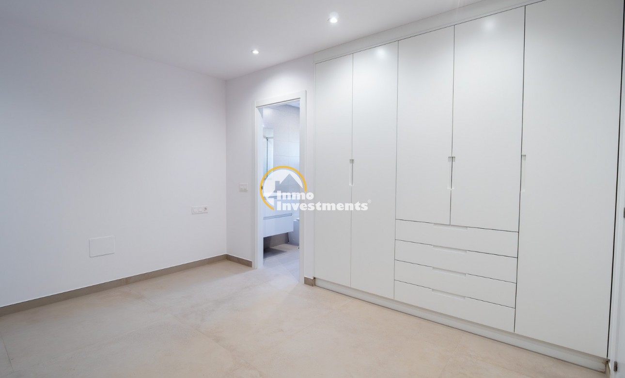 Resale - Villa - La Manga Del Mar Menor - Mar Menor