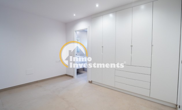 Resale - Villa - La Manga Del Mar Menor - Mar Menor