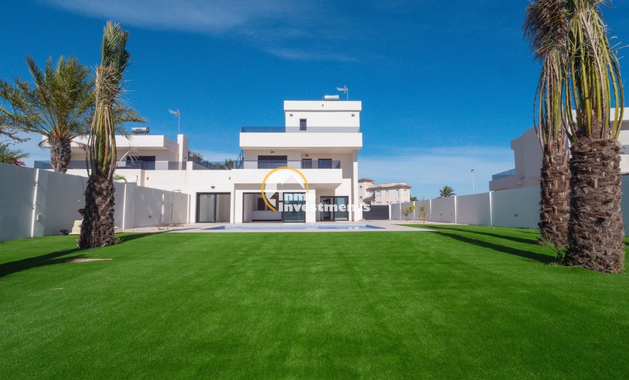 Resale - Villa - La Manga Del Mar Menor - Mar Menor