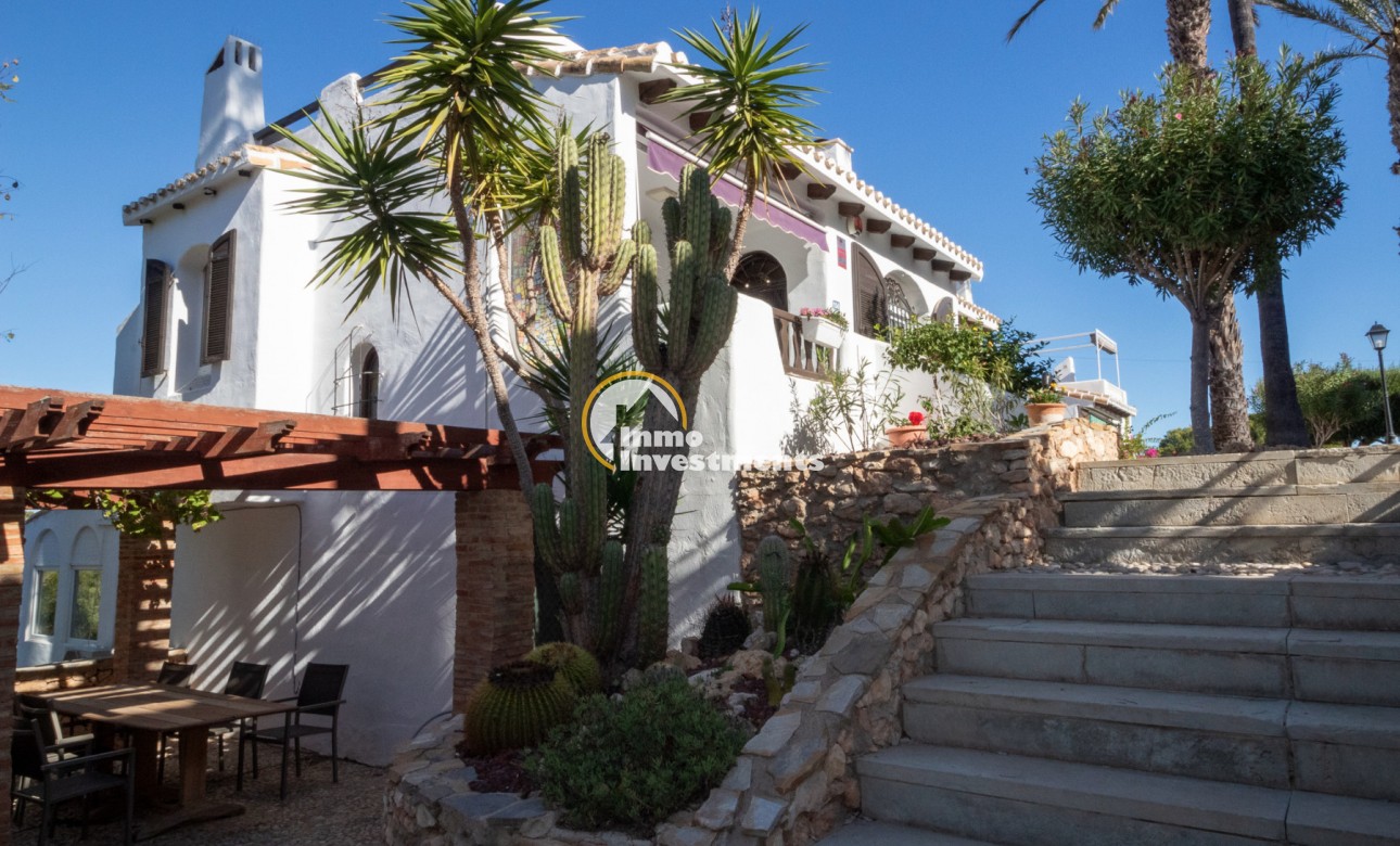 Till salu - Parhus - Villamartin - Fortuna