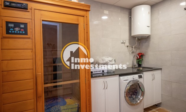 Till salu - Parhus - Villamartin - Fortuna