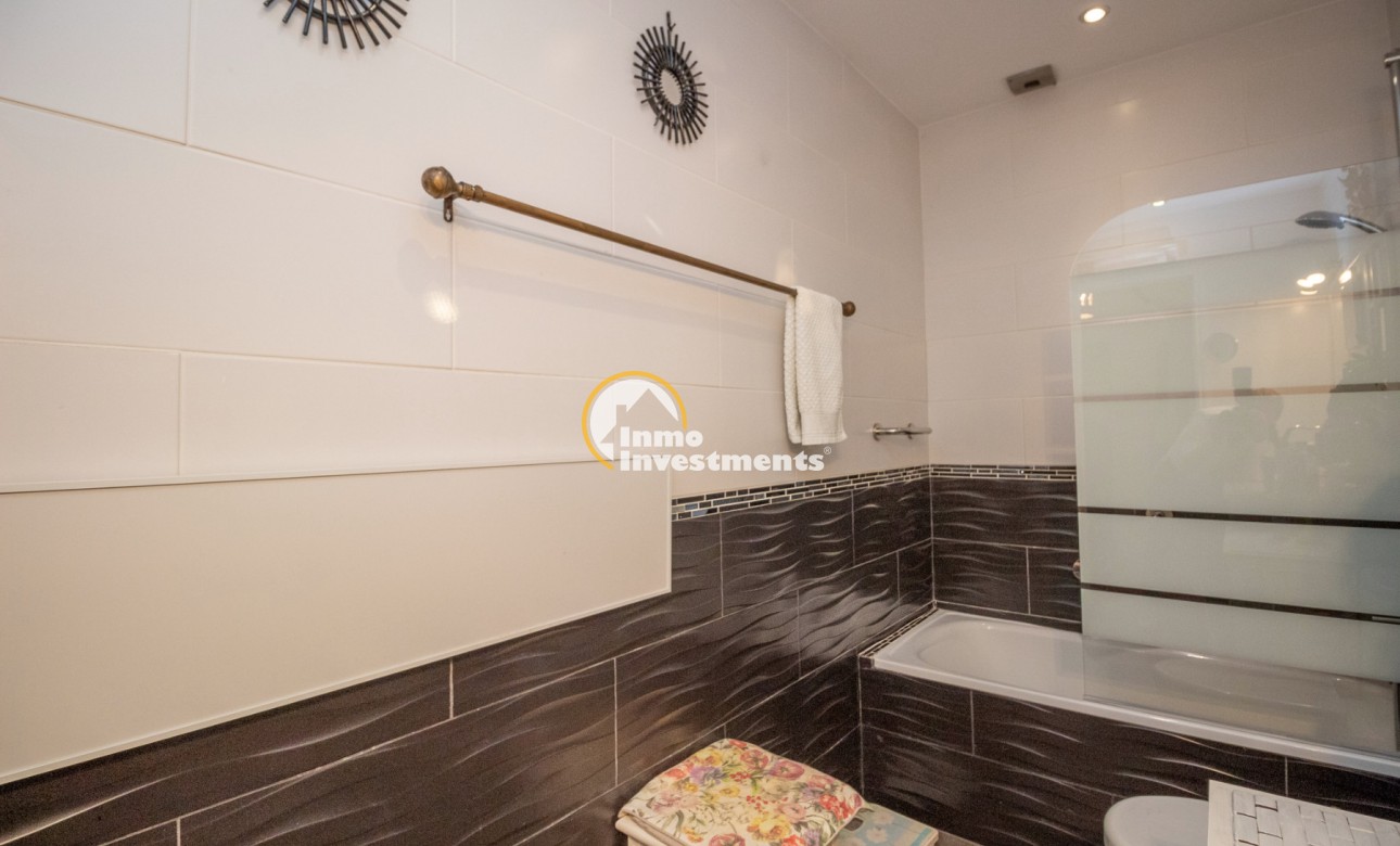 Till salu - Parhus - Villamartin - Fortuna