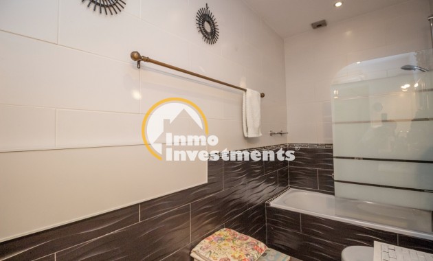 Till salu - Parhus - Villamartin - Fortuna