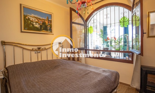 Till salu - Parhus - Villamartin - Fortuna