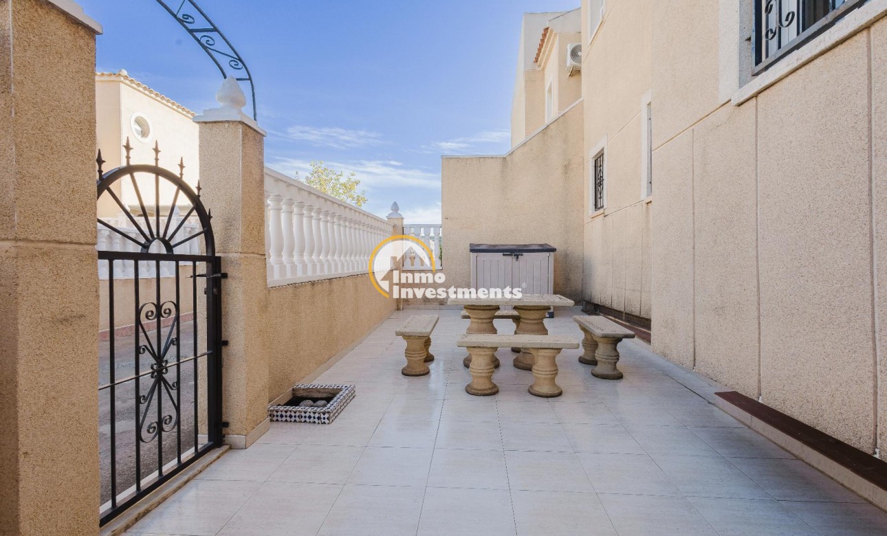 Resale - Bungalow - Torrevieja - PARQUE DE LAS NACIONES