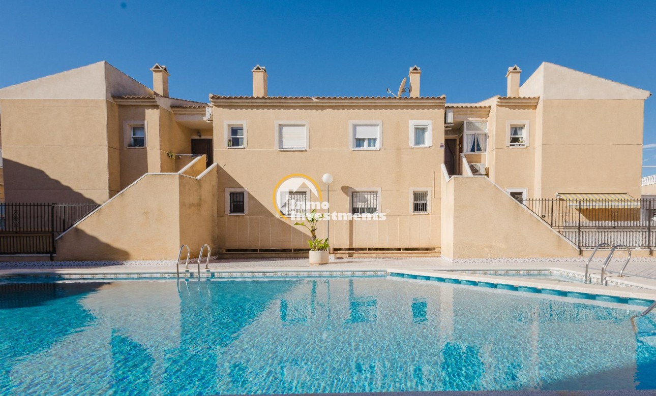 Resale - Bungalow - Torrevieja - PARQUE DE LAS NACIONES