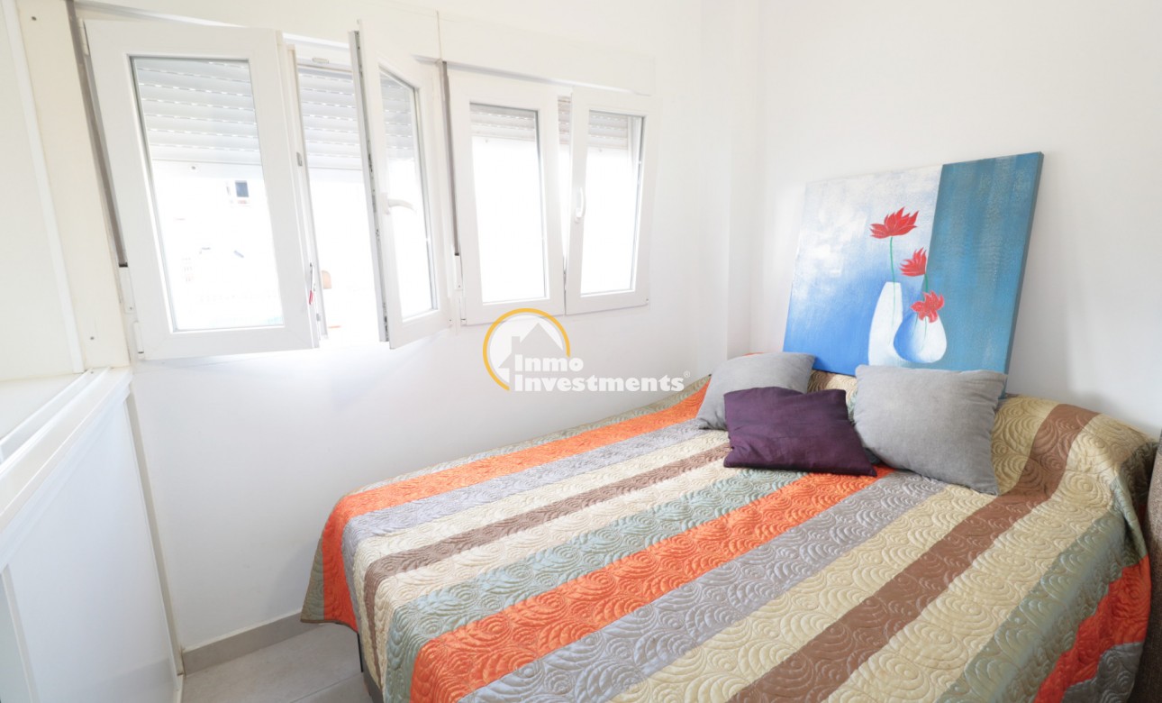 Resale - Apartment - Torrevieja - Beach