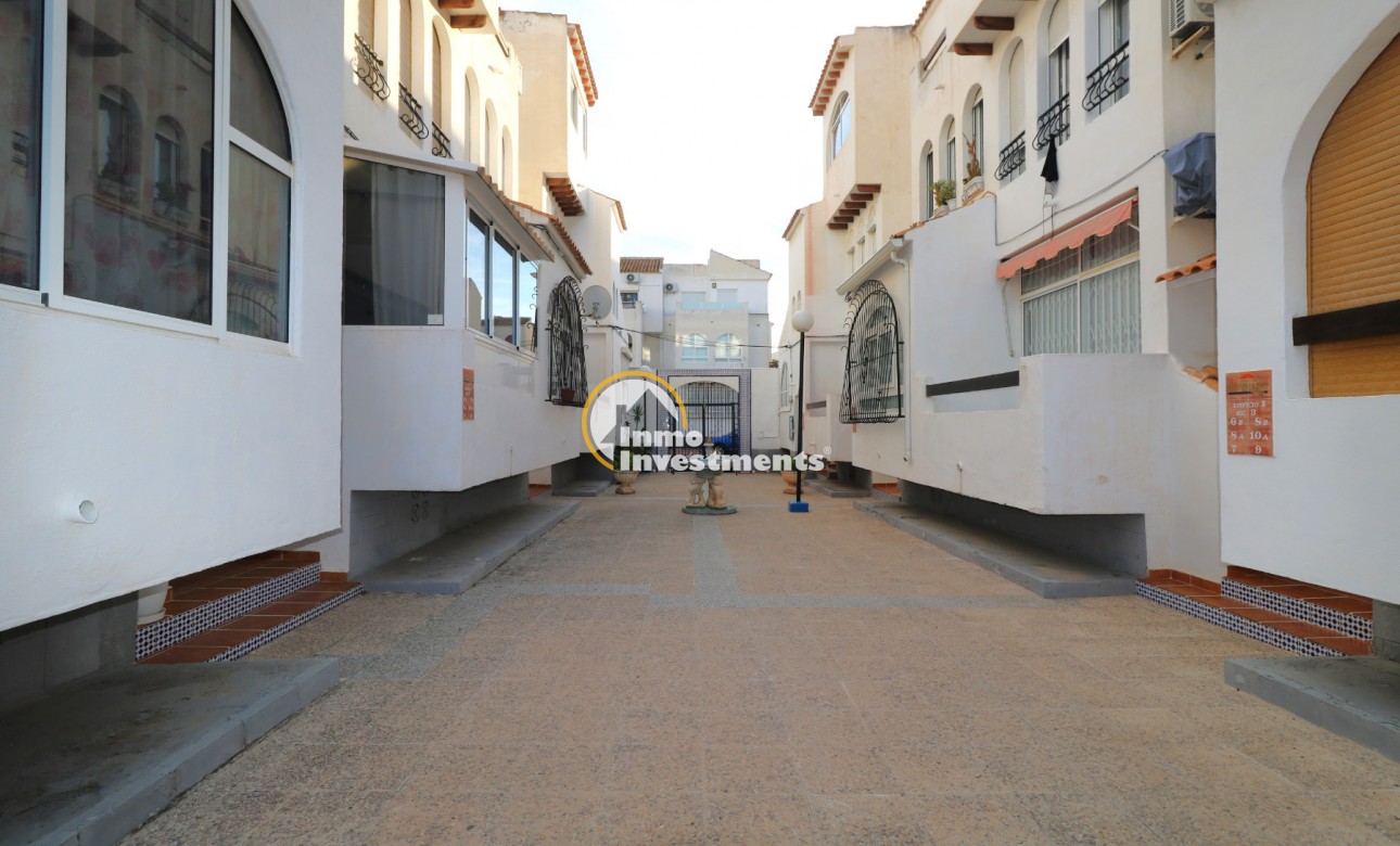 Resale - Apartment - Torrevieja - Beach